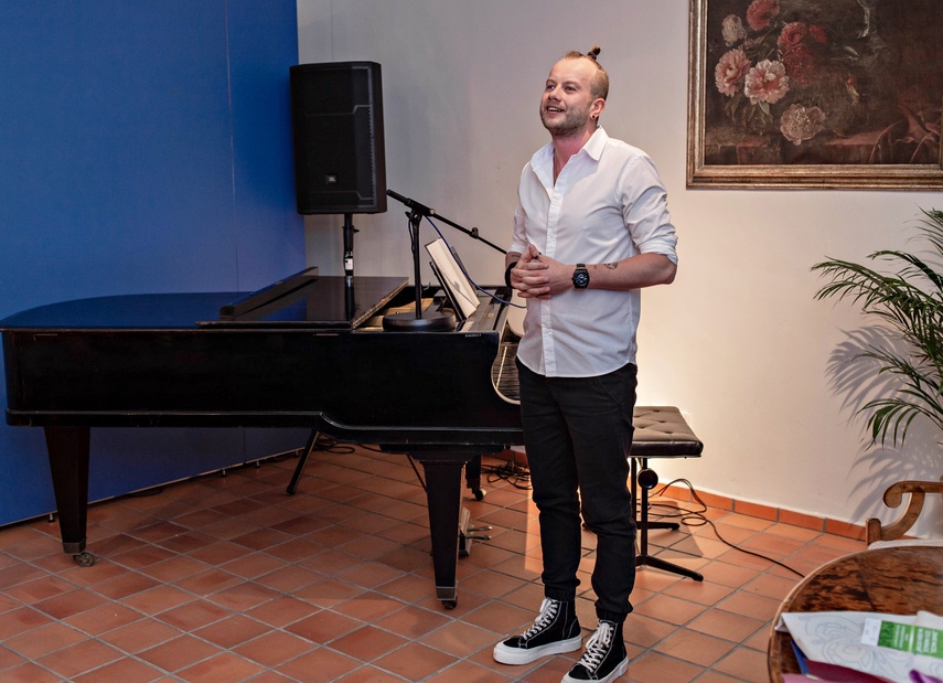 Alicja i Grzegorz stypendystami Elbląskiego Towarzystwa Kulturalnego zdjęcie nr 339405