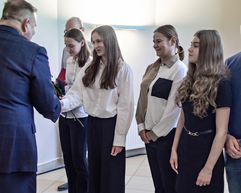 Stypendia dla najzdolniejszych zdjęcie nr 339422