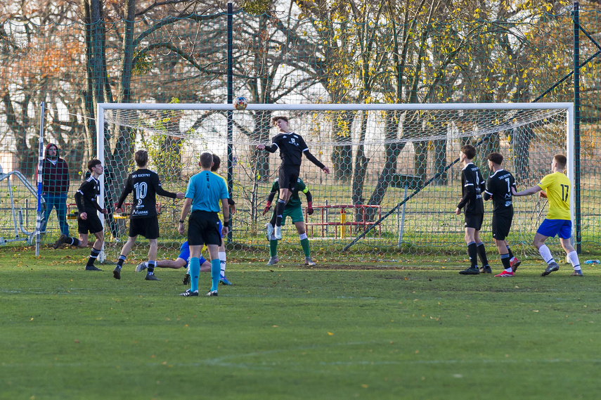 Dębowe chłopaki: Awans jest nasz, ten awans, on do nas należy... zdjęcie nr 339451