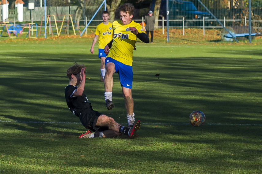 Dębowe chłopaki: Awans jest nasz, ten awans, on do nas należy... zdjęcie nr 339460