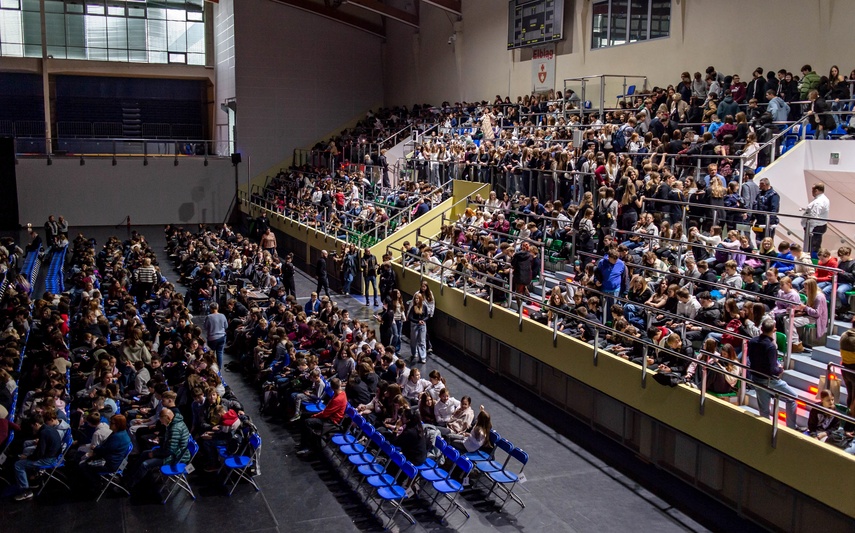 Szkoła imienia Lepszych od Reszty zdjęcie nr 339473