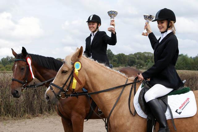 Zabawa „na cztery kopyta" zdjęcie nr 27278