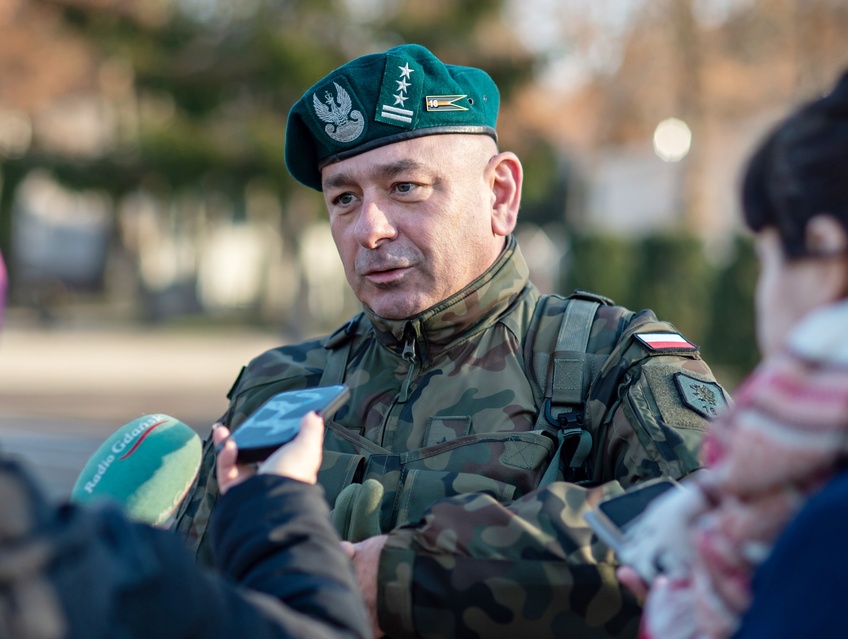 Cywile w gotowości zdjęcie nr 339618