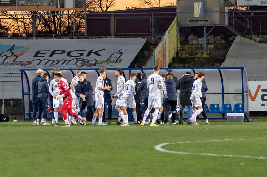 Broń strzelała, ale Olimpia miała ostrą amunicję zdjęcie nr 339647