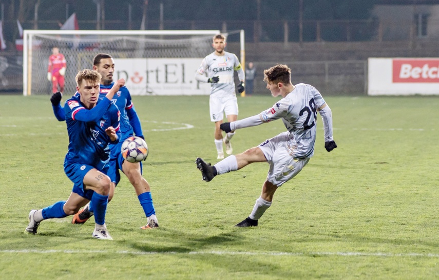 Broń strzelała, ale Olimpia miała ostrą amunicję zdjęcie nr 339670