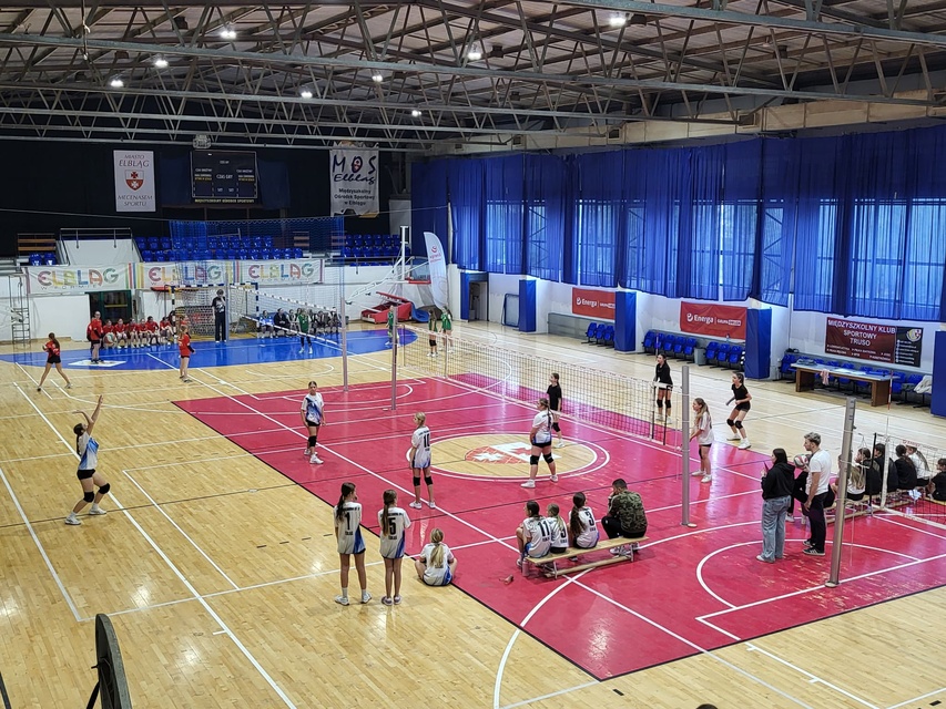 Medaliści mini siatkówki w Elblągu zdjęcie nr 339737