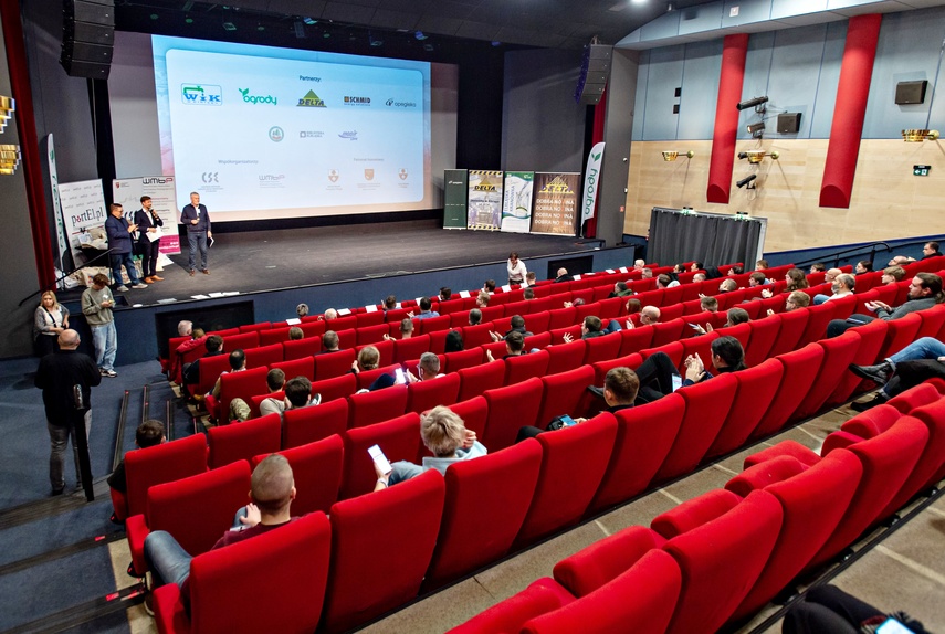 Krzysztof Jaworski wygrywa VII Test Wiedzy o Elblągu zdjęcie nr 339757