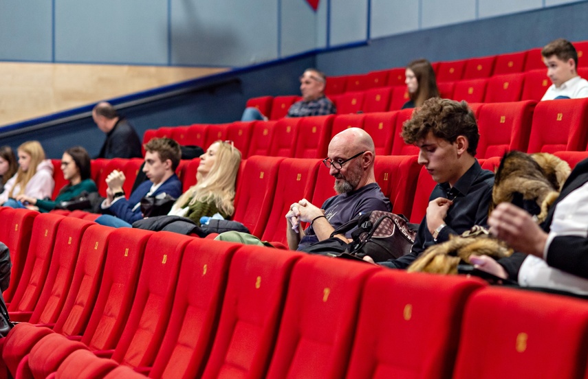 Krzysztof Jaworski wygrywa VII Test Wiedzy o Elblągu zdjęcie nr 339752