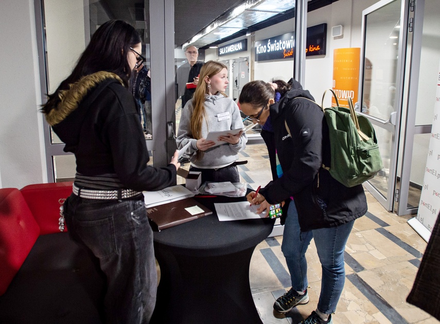 Krzysztof Jaworski wygrywa VII Test Wiedzy o Elblągu zdjęcie nr 339741