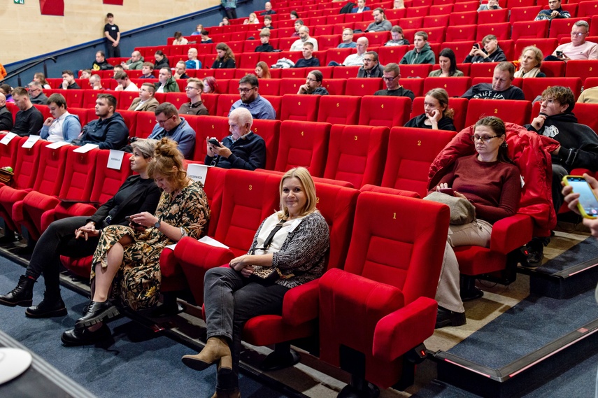 Krzysztof Jaworski wygrywa VII Test Wiedzy o Elblągu zdjęcie nr 339771