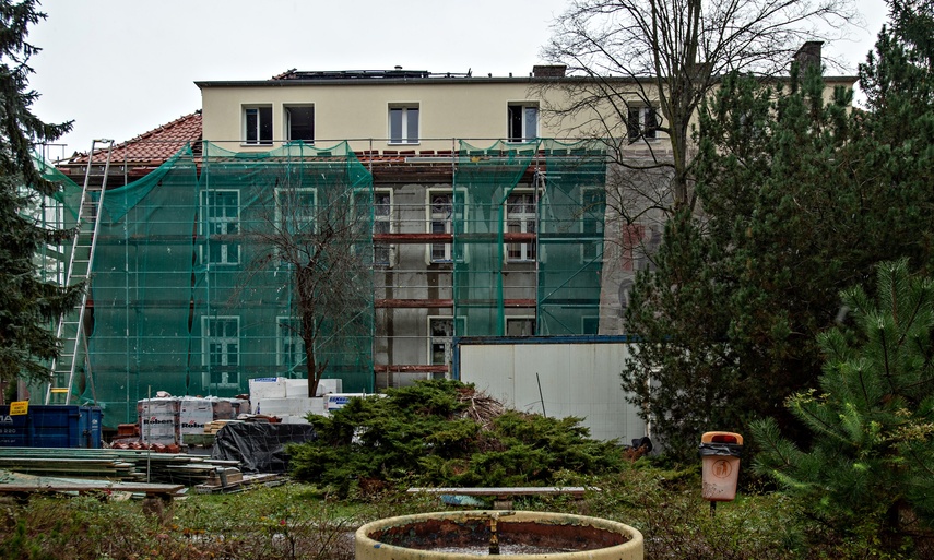 Po pożarze szpital wstrzymuje planowe przyjęcia pacjentów zdjęcie nr 339837