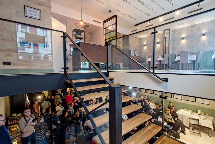 Takiej kawiarni jeszcze w Elblągu nie było zdjęcie nr 339855