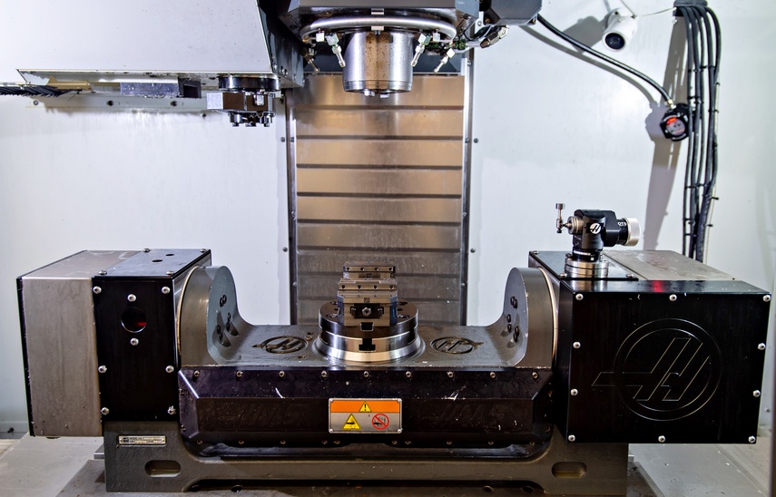 Nowe maszyny CNC w Centrum Kształcenia zdjęcie nr 339899