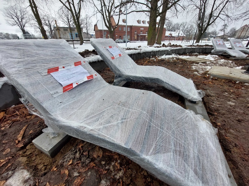 Plac dworcowy po remoncie zdjęcie nr 339921