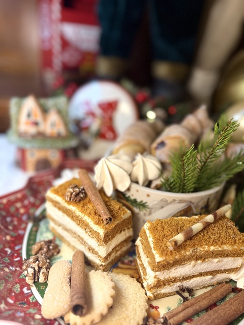 Nowa Holandia rusza ze świąteczną ofertą zdjęcie nr 340025