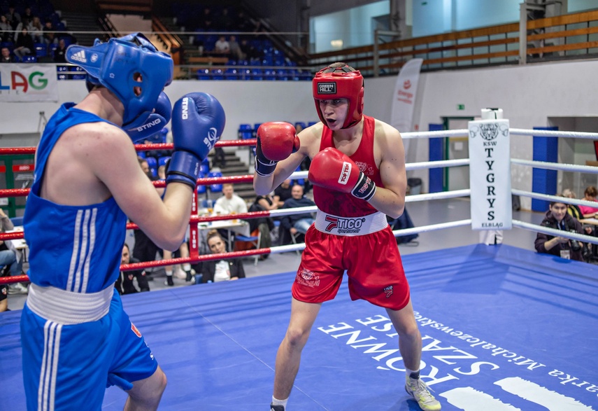 Boks w mikołajkowym wydaniu zdjęcie nr 340185