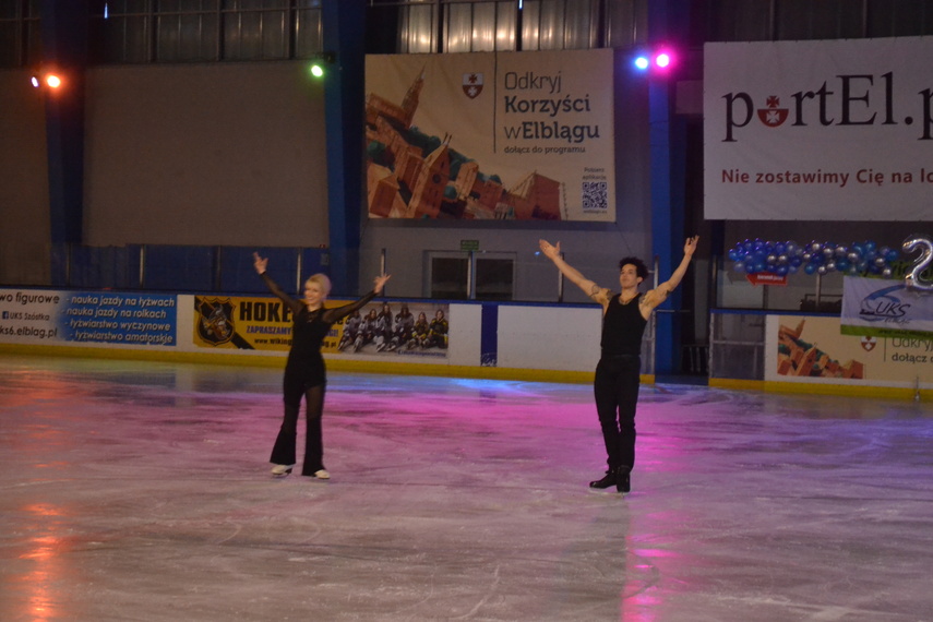 Szóstka świętuje 20. urodziny zdjęcie nr 340212