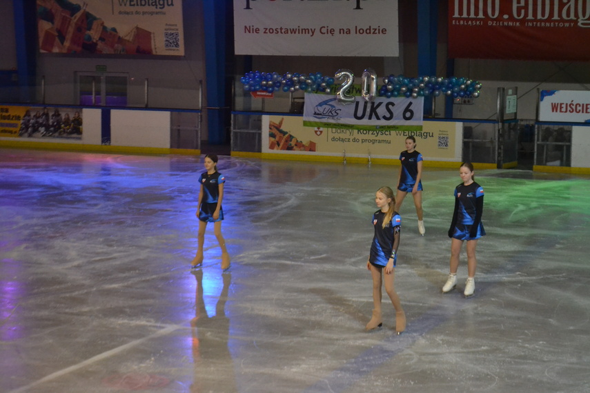 Szóstka świętuje 20. urodziny zdjęcie nr 340206