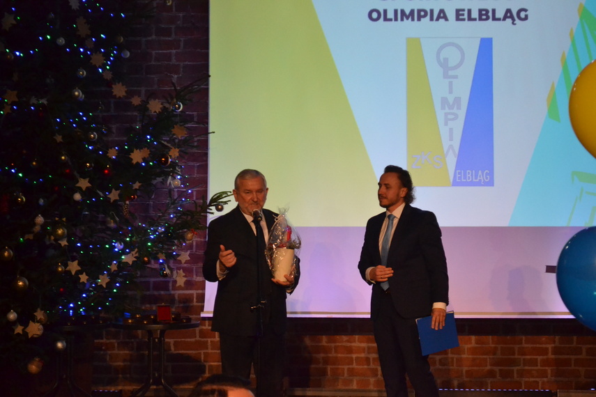 Nowy sztandar na 80. urodziny zdjęcie nr 340287