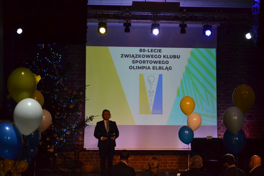 Nowy sztandar na 80. urodziny zdjęcie nr 340248