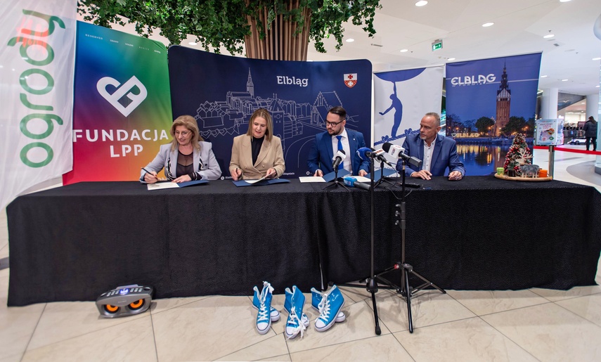 Niebieskie Trampki. Bez hejtu, bez używek i agresji zdjęcie nr 340294