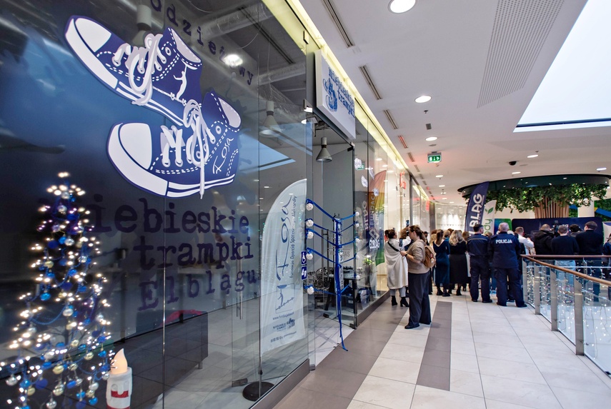 Niebieskie Trampki. Bez hejtu, bez używek i agresji zdjęcie nr 340296