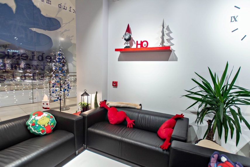 Niebieskie Trampki. Bez hejtu, bez używek i agresji zdjęcie nr 340306