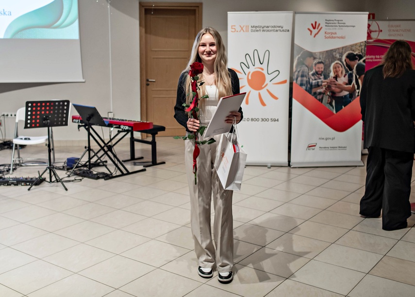 Nagrodzono najaktywniejszych wolontariuszy zdjęcie nr 340342