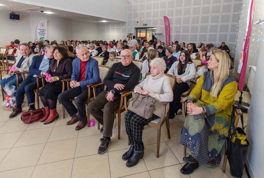 Nagrodzono najaktywniejszych wolontariuszy zdjęcie nr 340318