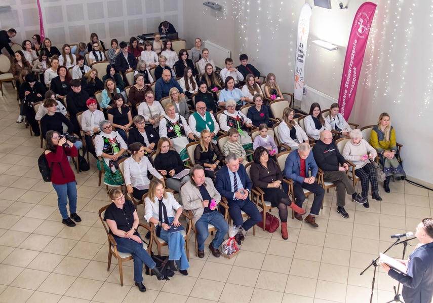 Nagrodzono najaktywniejszych wolontariuszy zdjęcie nr 340320