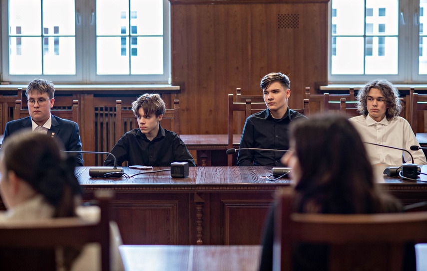 Obradowali młodzi radni zdjęcie nr 340435