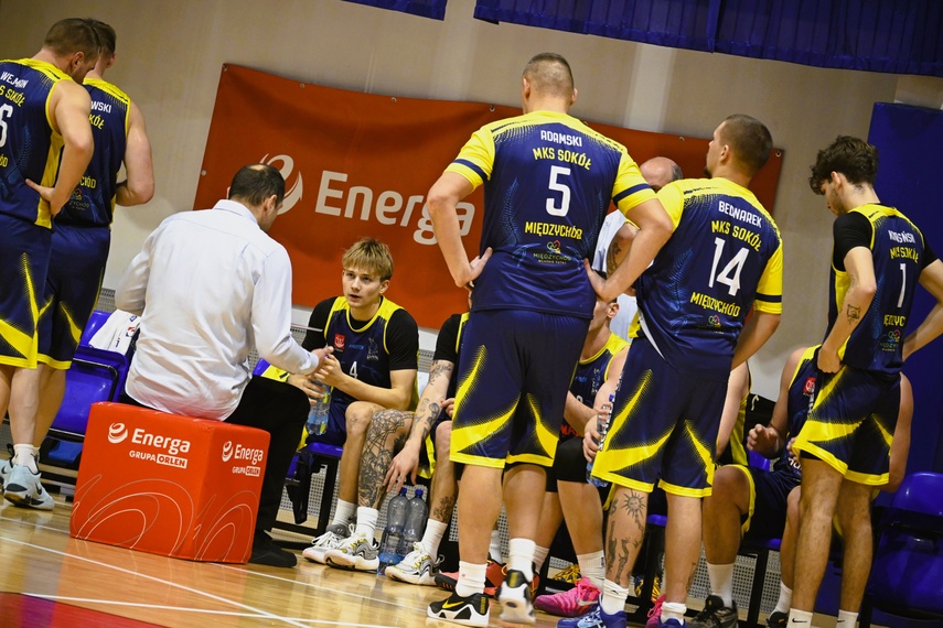 Prowadzili tylko raz, przegrali w końcówce zdjęcie nr 340524