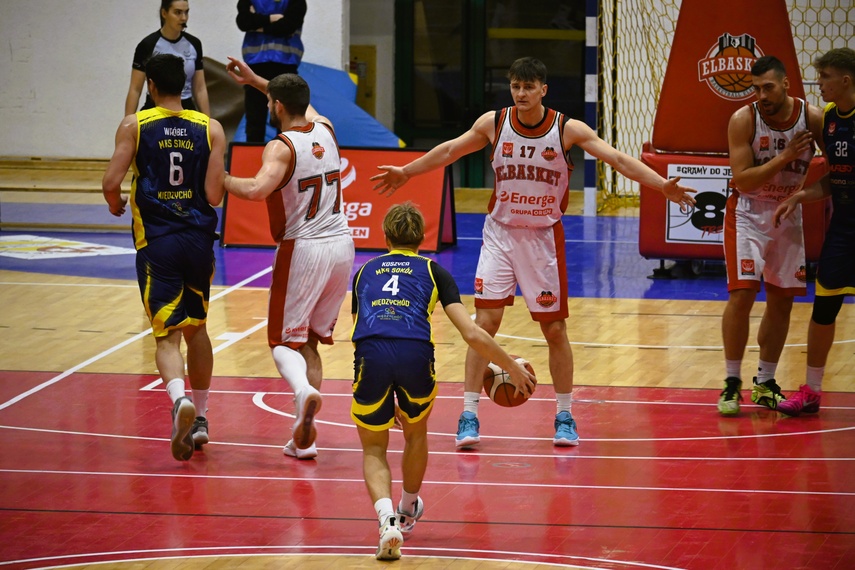 Prowadzili tylko raz, przegrali w końcówce zdjęcie nr 340511