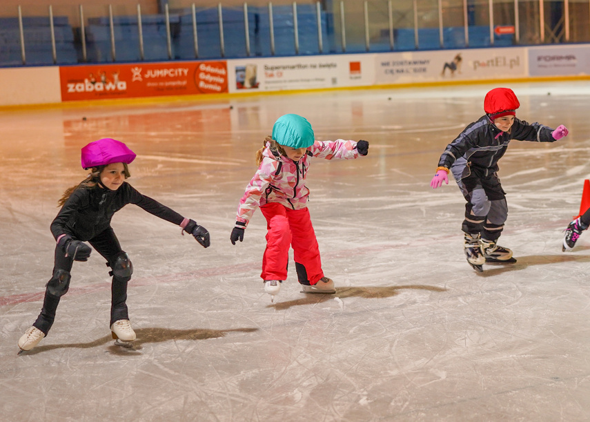 Łyżwiarskie Czwartki wystartowały zdjęcie nr 340609