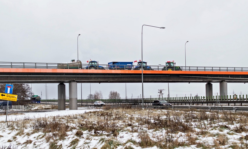 Protest na wiaduktach, potem czas na Warszawę zdjęcie nr 340978