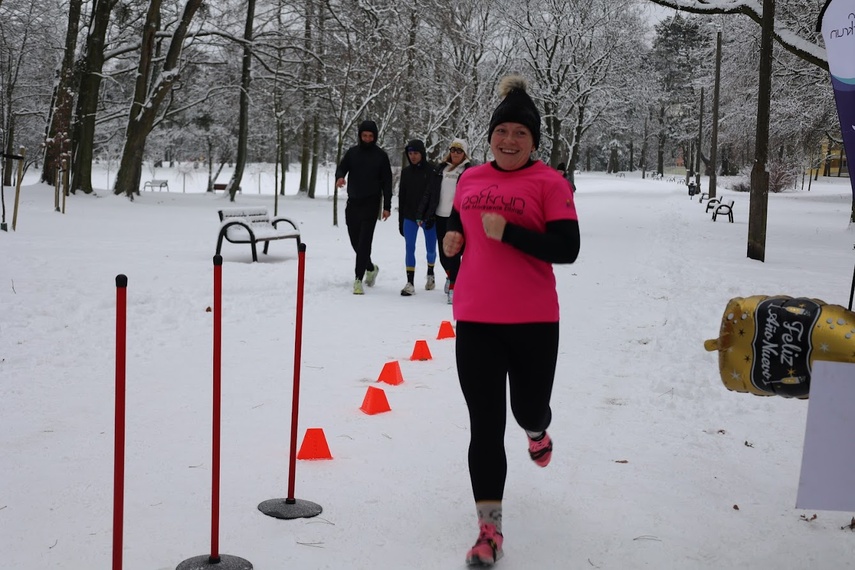 Przywitali nowy rok na parkrunie. Wkrótce akcja bumerang zdjęcie nr 341048