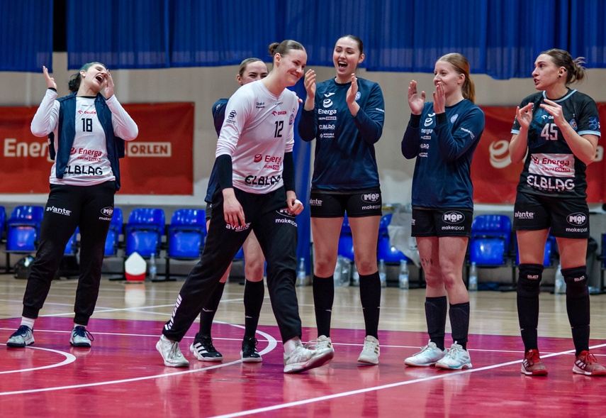 Trudna sytuacja Startu zdjęcie nr 341162