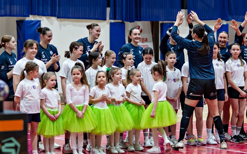 Trudna sytuacja Startu zdjęcie nr 341130