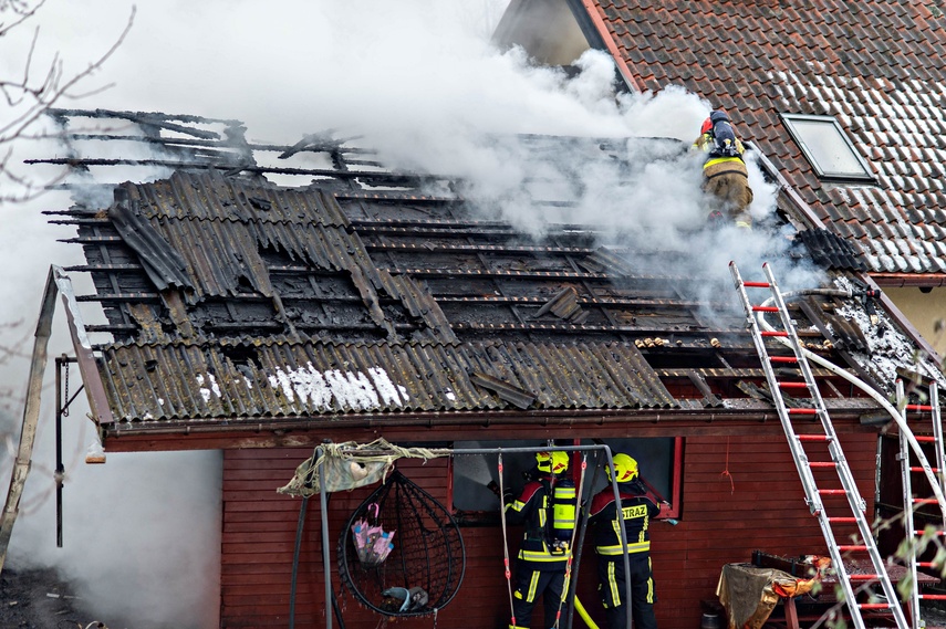 Pożar w Wikrowie zdjęcie nr 341244