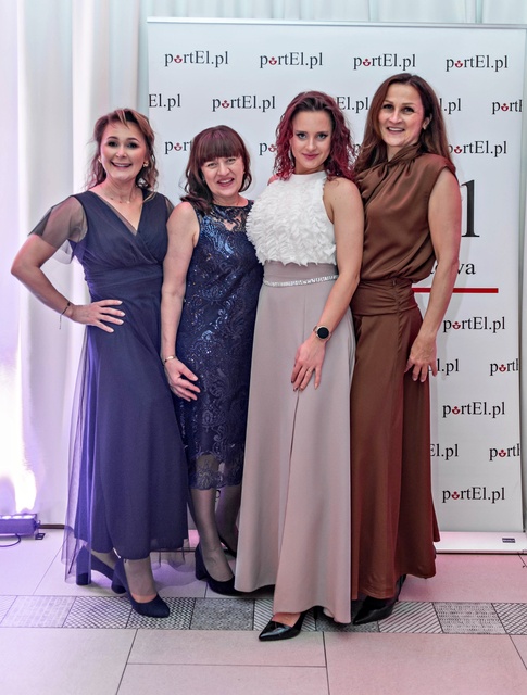 Zaczynamy studniówki! Tak bawili się uczniowie Zespołu Szkół Gosporadczych zdjęcie nr 341567