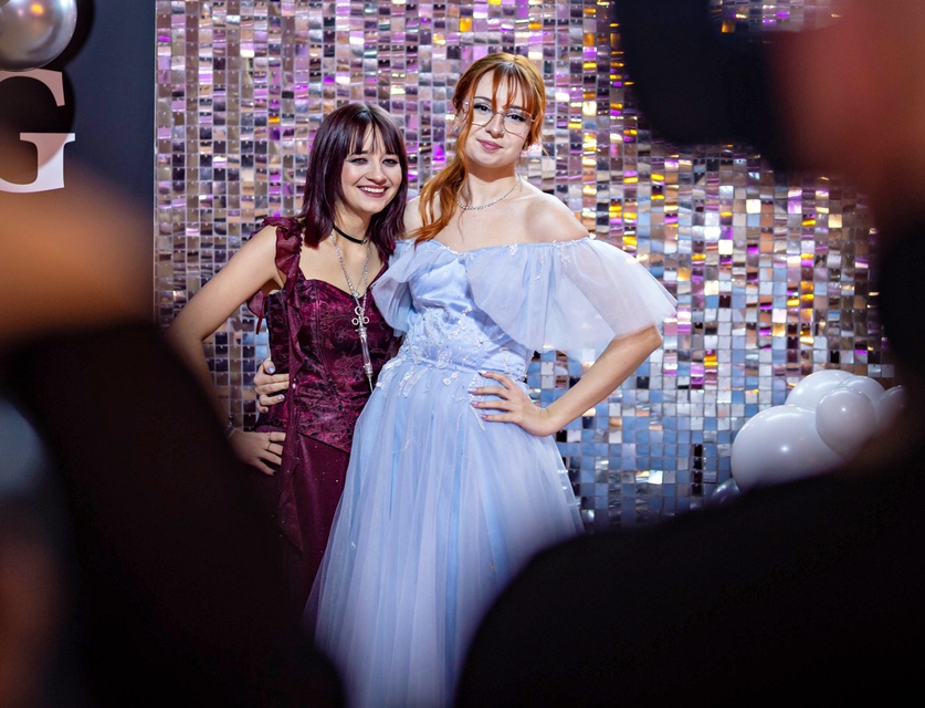 Zaczynamy studniówki! Tak bawili się uczniowie Zespołu Szkół Gosporadczych zdjęcie nr 341346