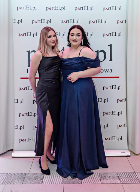 Zaczynamy studniówki! Tak bawili się uczniowie Zespołu Szkół Gosporadczych zdjęcie nr 341559