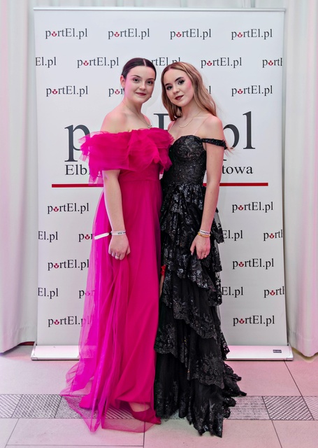 Zaczynamy studniówki! Tak bawili się uczniowie Zespołu Szkół Gosporadczych zdjęcie nr 341557