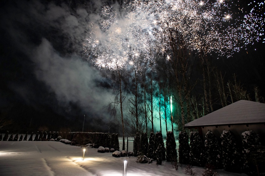 Tak bawiło się na studniówce III Liceum Ogólnokształcące zdjęcie nr 341712