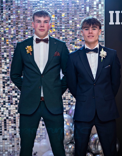 Tak bawiło się na studniówce III Liceum Ogólnokształcące zdjęcie nr 341629