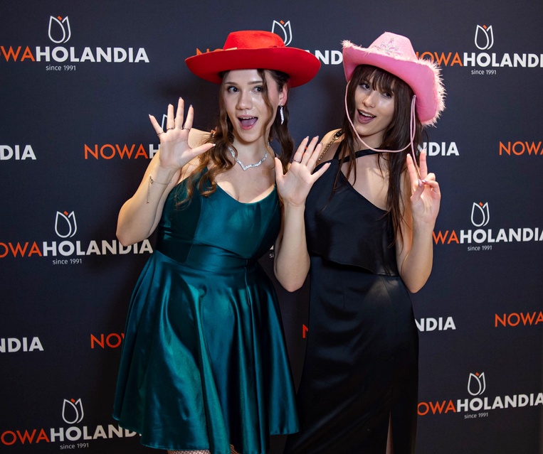 Tak bawiło się na studniówce III Liceum Ogólnokształcące zdjęcie nr 341689