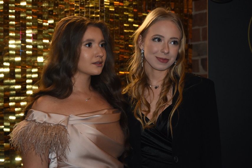 Chwilo trwaj... Studniówka ZPSM zdjęcie nr 341761