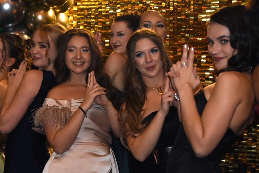 Chwilo trwaj... Studniówka ZPSM zdjęcie nr 341769