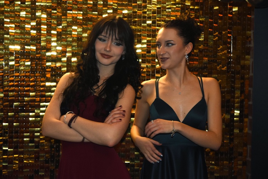 Chwilo trwaj... Studniówka ZPSM zdjęcie nr 341776