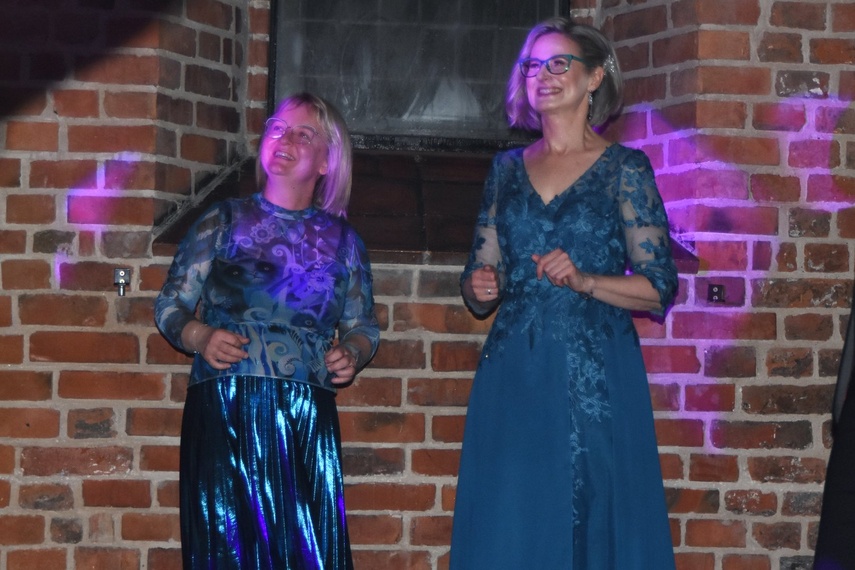 Chwilo trwaj... Studniówka ZPSM zdjęcie nr 341810